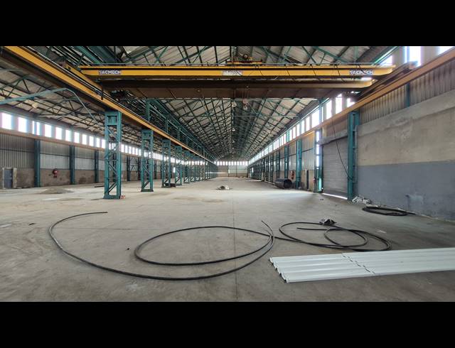3,000M² FACTORY FOR SALE IN BOKSBURG EAST
